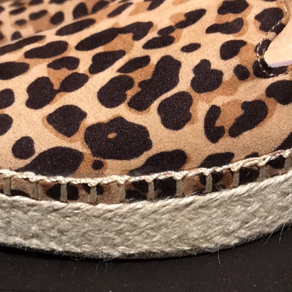 Dr Scholl 9 NEW Cheetah/Leopard Print/Macrame Details Slip On Tennis Shoes - Picture 4 of 8